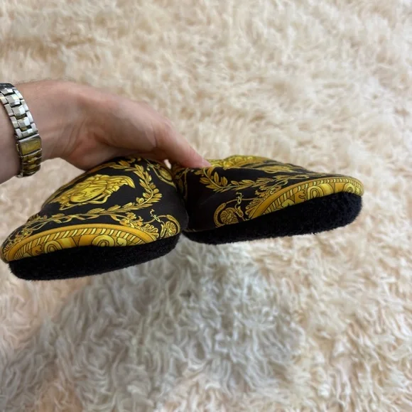 Versace Medusa Slippers Black Gold Baroque Home Shoes Size M - Picture 3 of 9